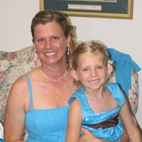 Amanda Walker Photo 40