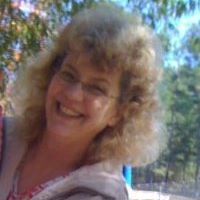 Janet Egan Photo 16