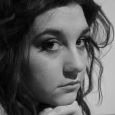 Hollie Head Photo 2