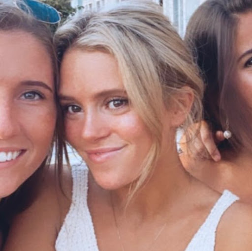 Lauren Riley Photo 25