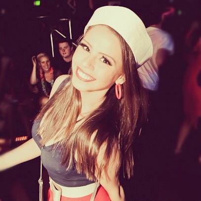 Lydia Ross Photo 41