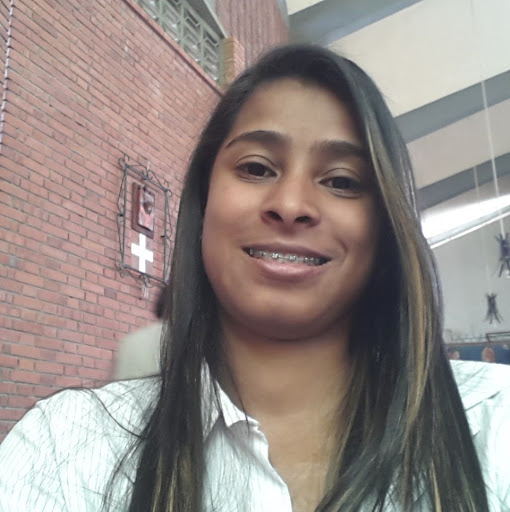 Vanessa Jones Photo 36