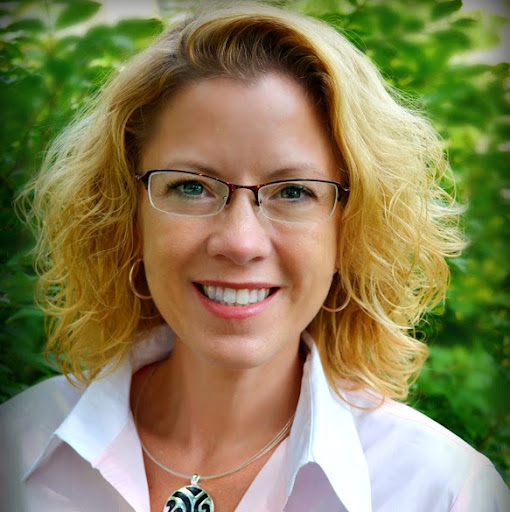 Kelli Bailey Photo 17