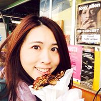 Yiwei Chen Photo 13