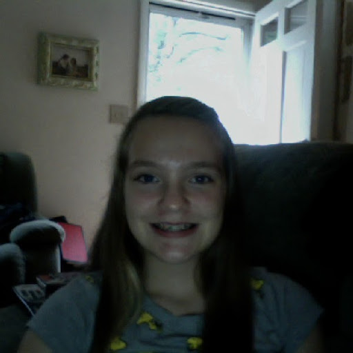 Emily Hall Photo 44