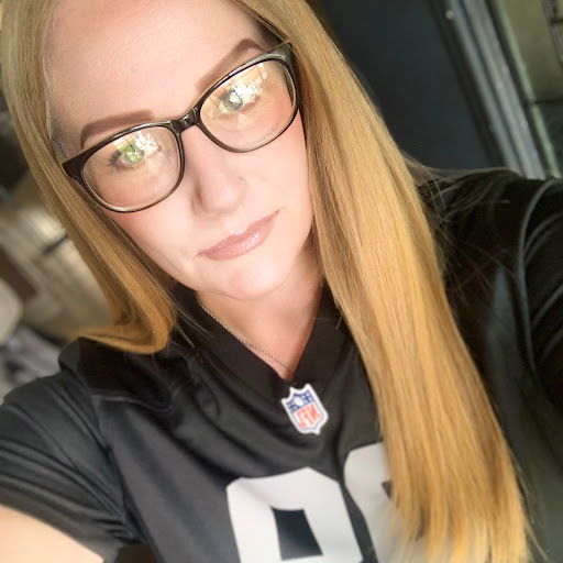 Jennifer Figueroa Photo 26