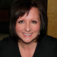 Vicki Runge Photo 6