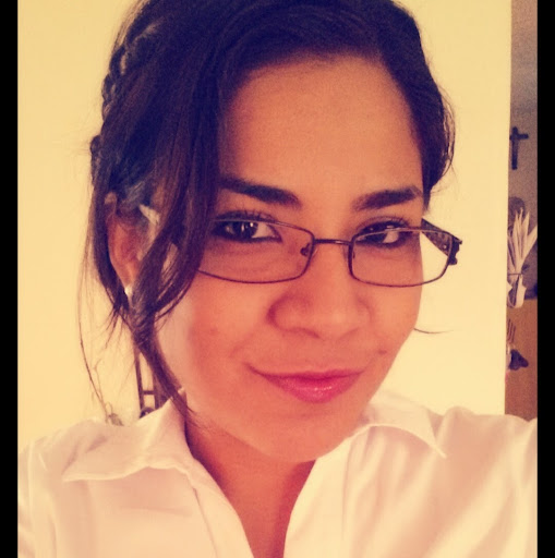Cynthia Garcia Photo 24