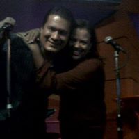 Dustin Gomez Photo 17
