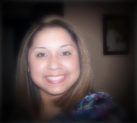 Cynthia Lopez Photo 12
