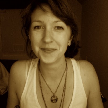 Emily Vaughn Photo 21