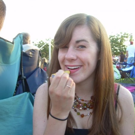 Molly Benson Photo 23