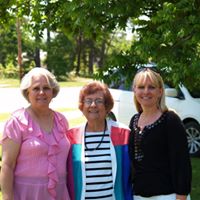 Teri Aldrich Photo 7