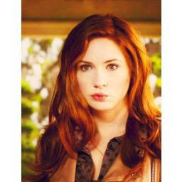 Louise Cooper Photo 31
