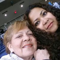 Veronica Valladares Photo 12