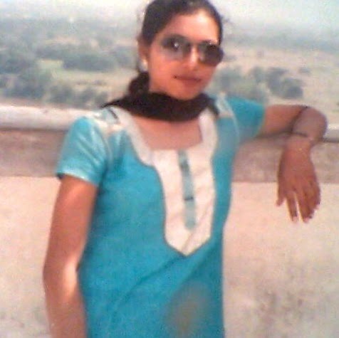 Amrita Bakshi Photo 6