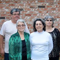 Linda Savoie Photo 24