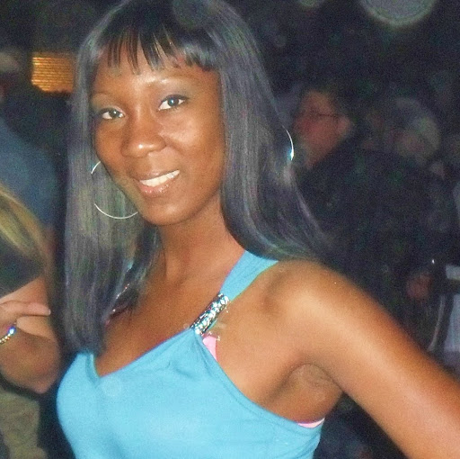 Tracy Neal Photo 19