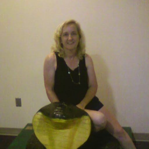 Christina Shields Photo 17
