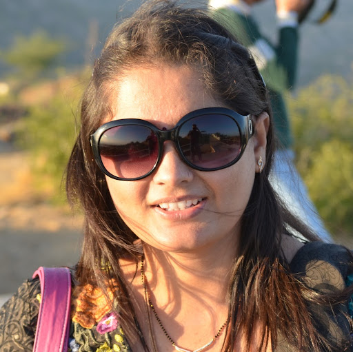 Priti Pawar Photo 18