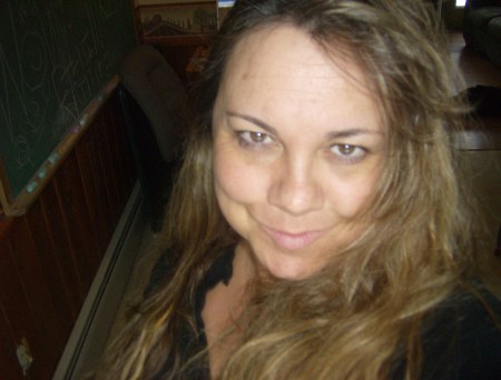 Lisa Blake Photo 15