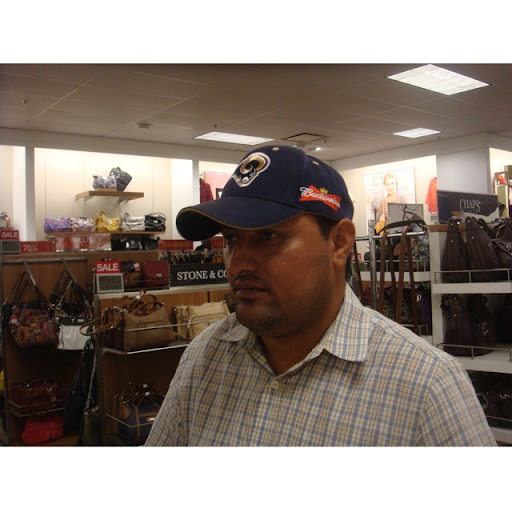 Raheem Bux Photo 4
