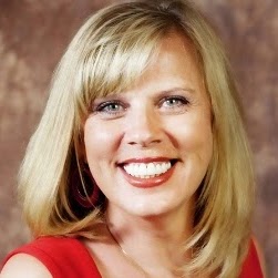 Angie Russell Photo 26