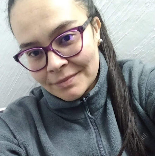Mary Ruiz Photo 35