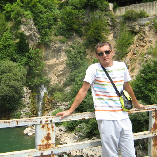 Milos Jelic Photo 21