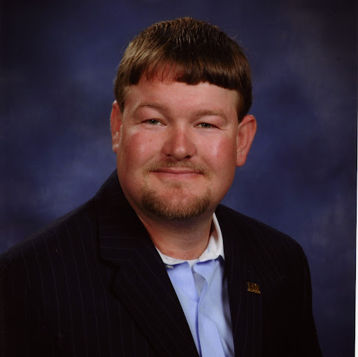 Aaron Moore Photo 45