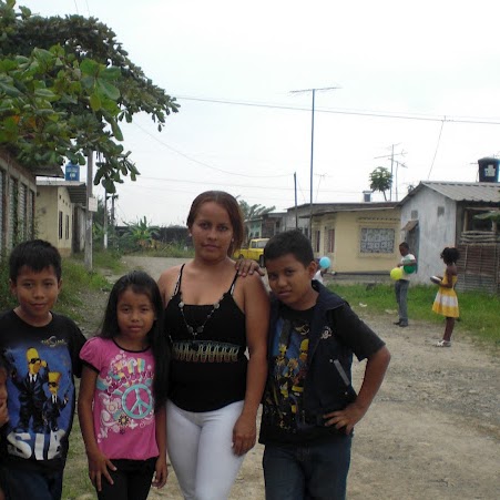 Olga Paredes Photo 16