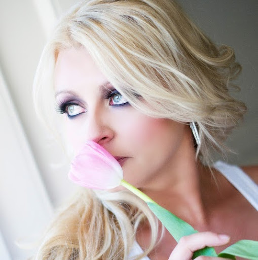 Brandy Swavely Photo 2