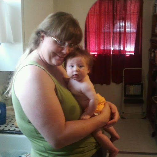 Shannon Saavedra Photo 3