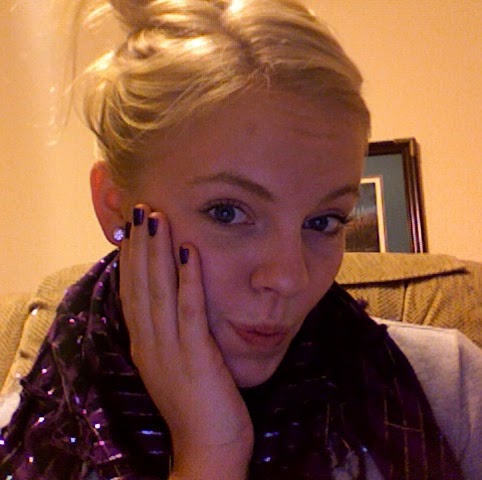 Sarah Larson Photo 43