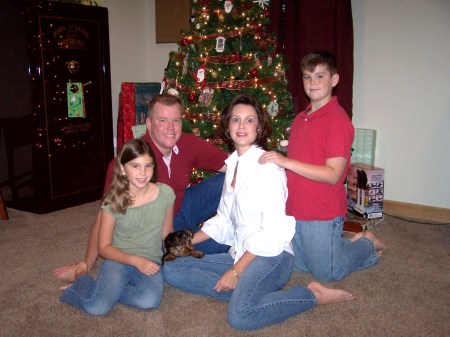 Stephanie Harrison Photo 17