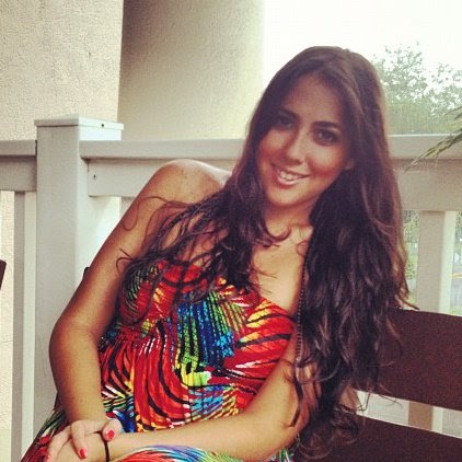 Paola Dominguez Photo 22