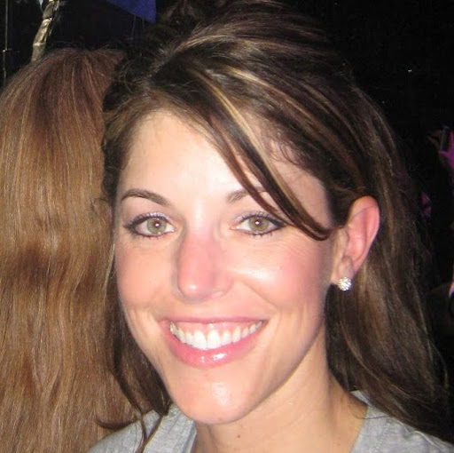 Amy Holbrook Photo 29