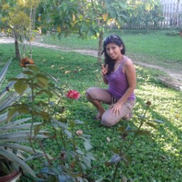 Claire Velasco Photo 10