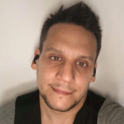 Enrique Roman Photo 29