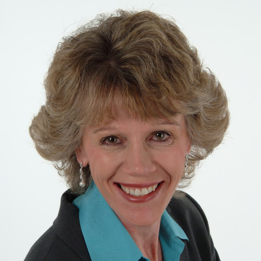 Mary Elston Photo 24