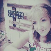 Tracy Machuca Photo 3