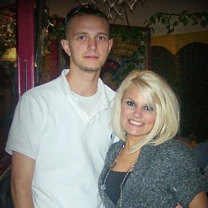 Taylor Richardson Photo 31