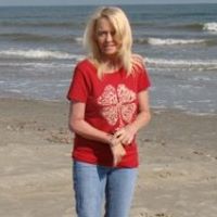Cathy Mills Photo 36