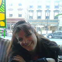 Renee Quinn Photo 11