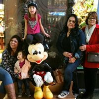 Cynthia Sanchez Photo 39