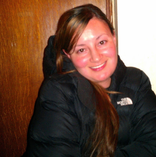 Catherine Andrews Photo 37