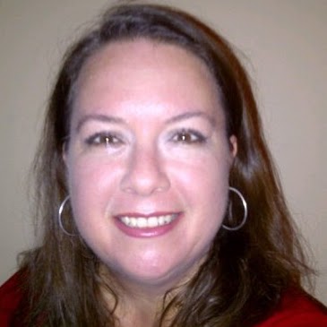 Jennifer Lang Photo 25