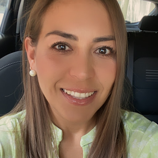 Jeanette Escamilla Photo 14