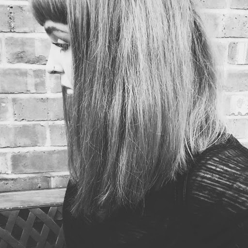 Lottie Cooper Photo 23