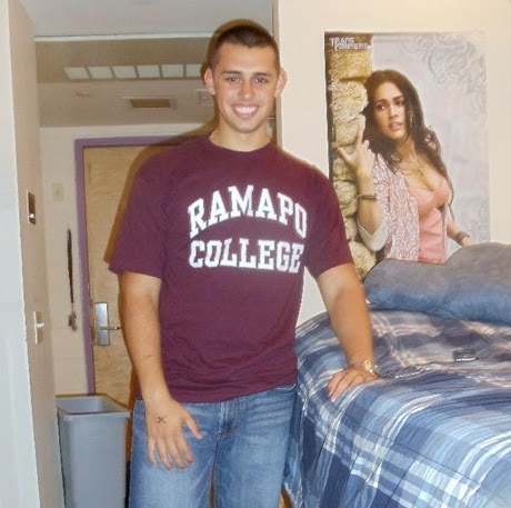 Michael Valenti Photo 19